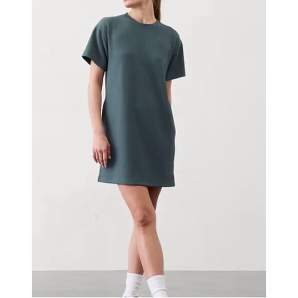 NWT Athleta Seasoft Rib Tee Dress Athleisure Casual Lounge Pockets Size Medium - Picture 1 of 11